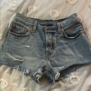 Levi’s high rise shorts